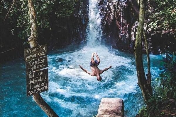 Bali Beginner Canyoning: 2-Hour Family Adventure (Gitgit & Sambangan)