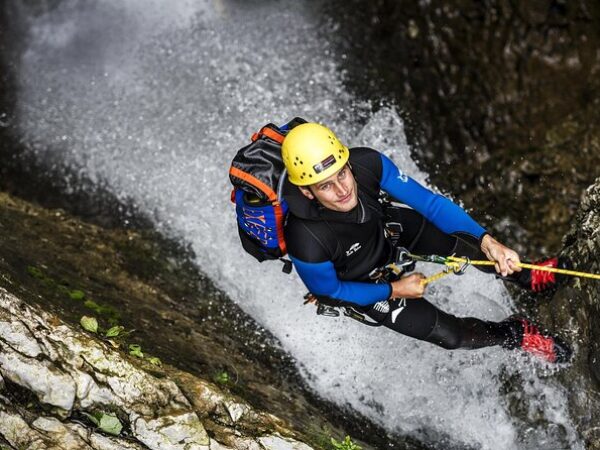 Bali Yeh Muncat Canyoning: 3-Hour Intermediate Adventure (North Bali)