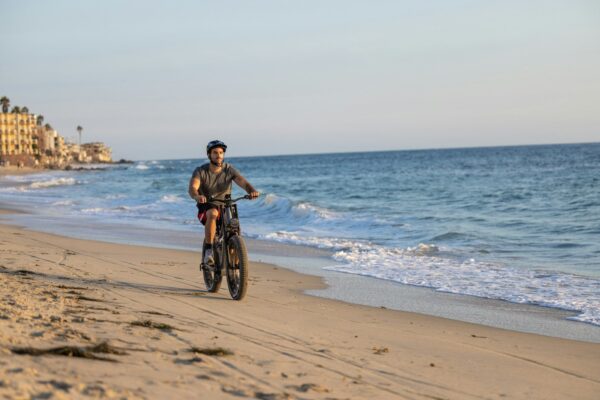 Combo E-Bike Adventure with Camels and Lunch in Cabo