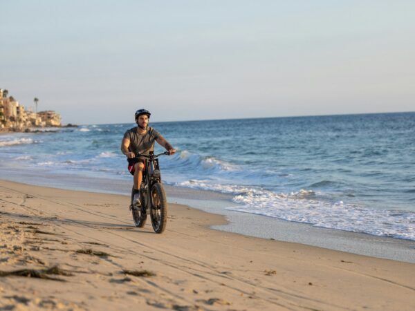 Combo E-Bike Adventure with Camels and Lunch in Cabo